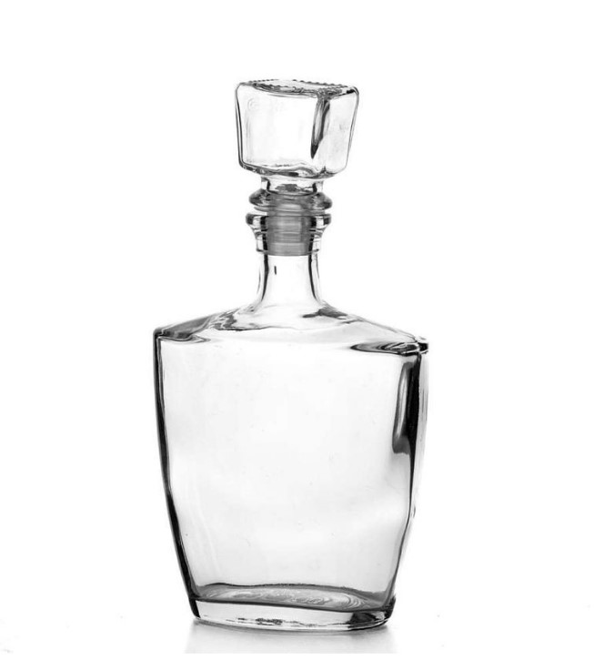  Фото №1 - Бутылка из бесцветного стекла Легион 0,25л. Артикул: ВС-367-250-СЛЕГ