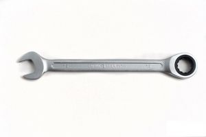 Ключ трещоточный 15мм (холодный штамп) CR-V СК (10). Артикул: 75715